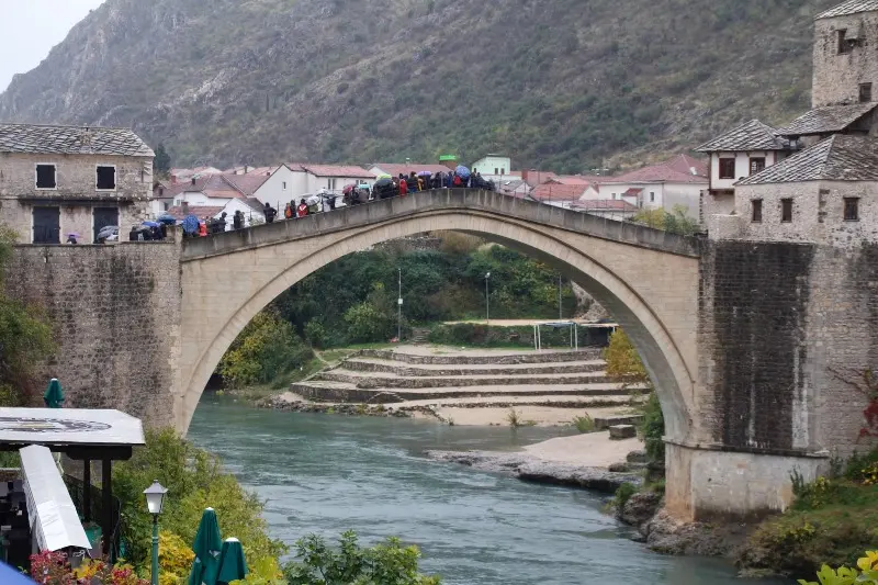 I ragazzi del Treno per l'Europa a Mostar