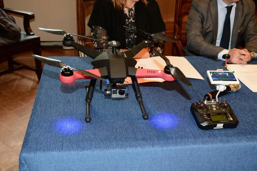 Corso di pilotaggio di droni per giovani disabili
