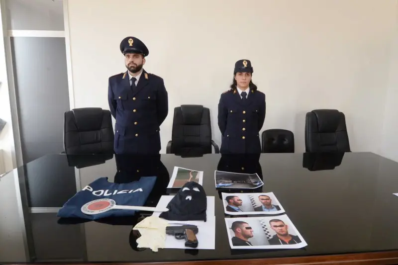 Rapina in città, due in arresto