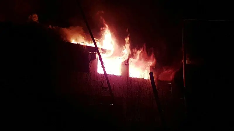 Fiamme alla Cotonella di Sonico