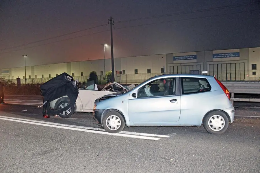 Schianto all'alba a Montichiari