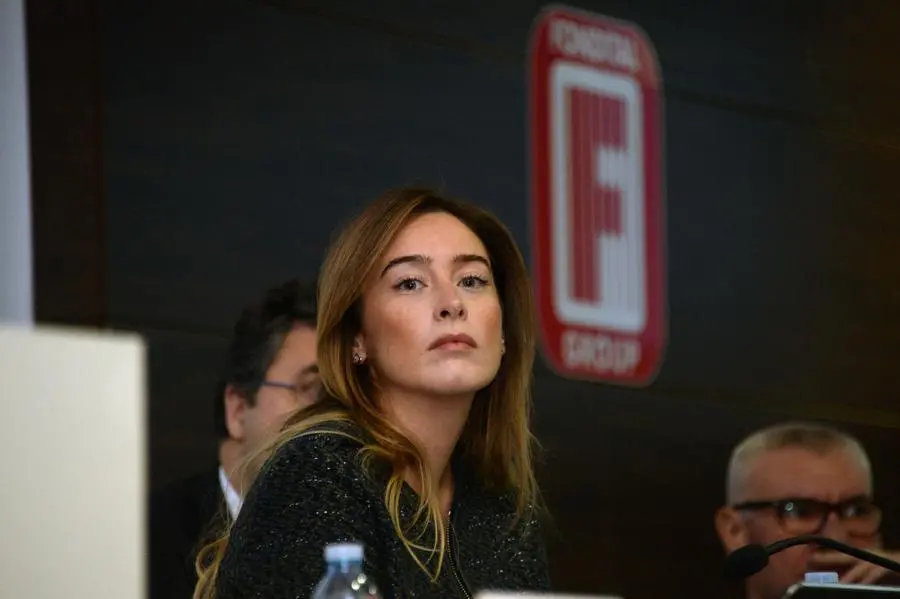 La visita del ministro Boschi alla Fondital di Vobarno