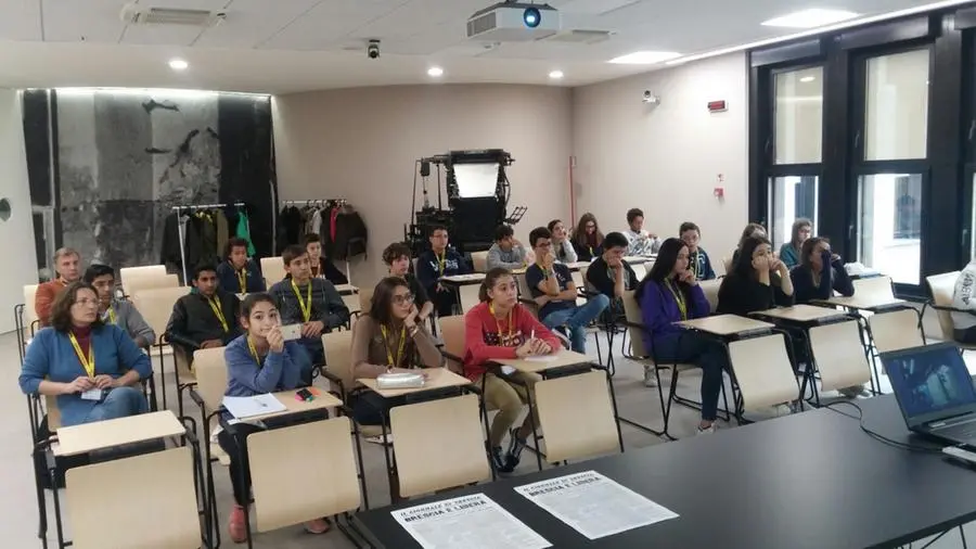 La classe Terza G della scuola Carducci