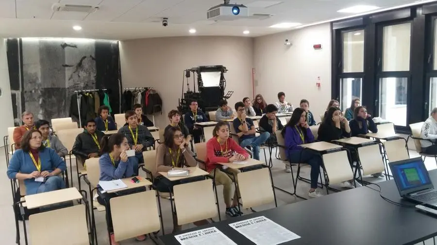 La classe Terza G della scuola Carducci