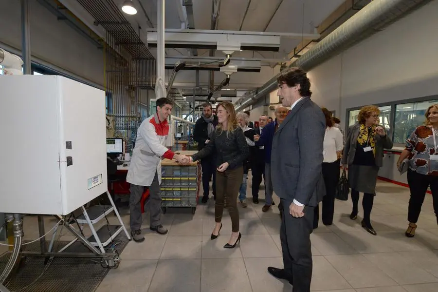 La visita del ministro Boschi alla Fondital di Vobarno