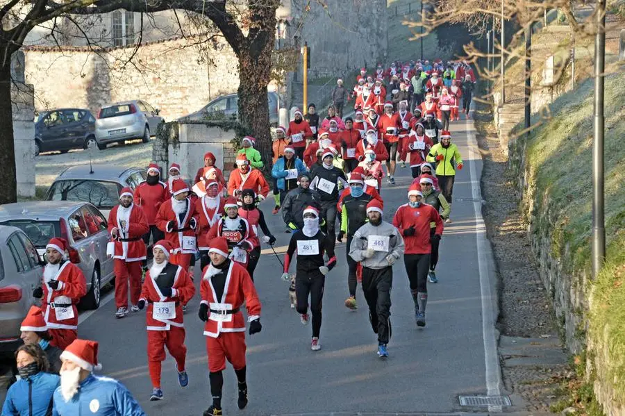 La corsa dei Babbi Natale