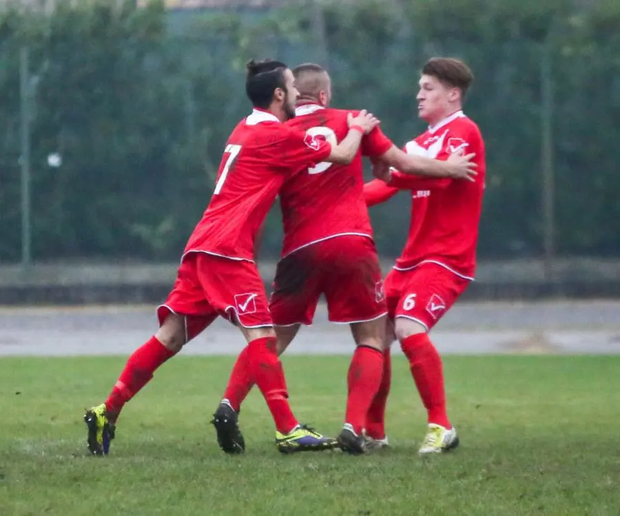 Calcio, Prima categoria: Aurora Travagliato-Bagnolese 1-1