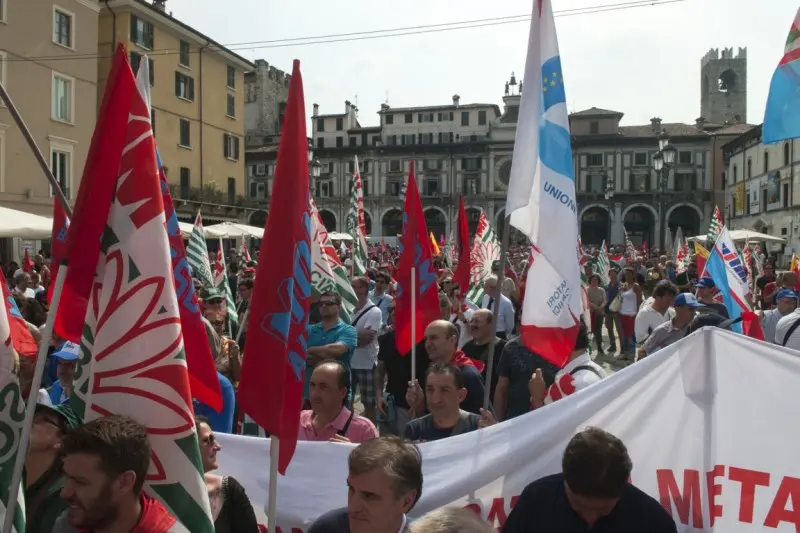 La manifestazione dei sindacati