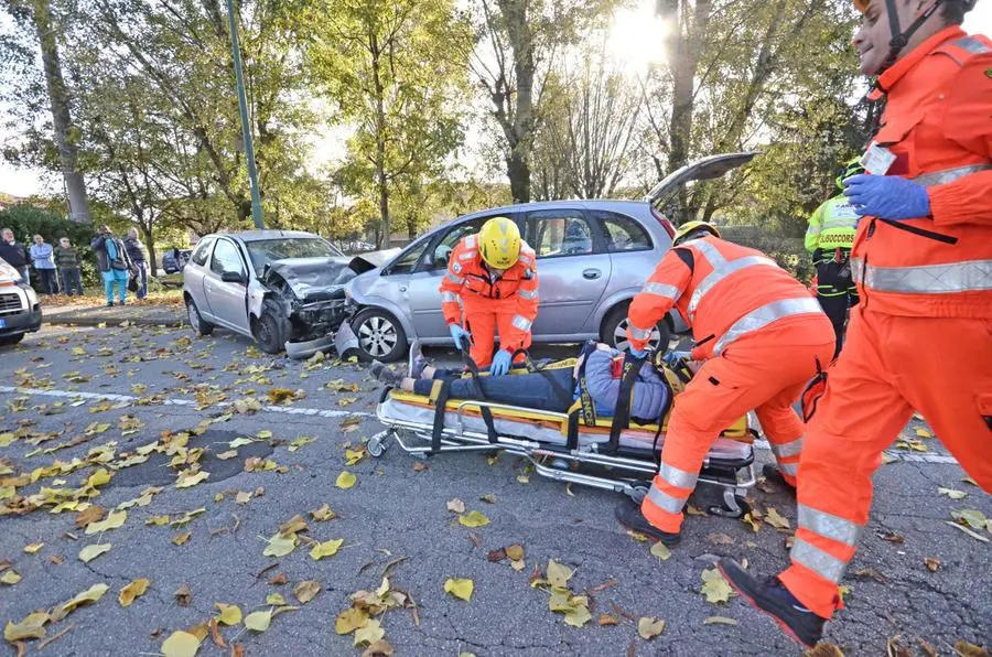 Flero, frontale tra auto