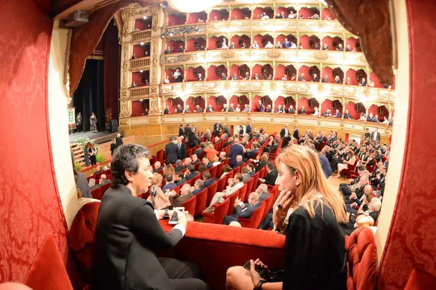 Il presidente Mattarella al teatro Grande