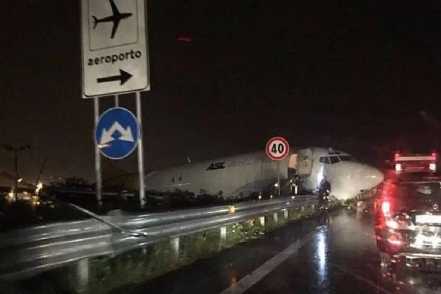 Cargo fuori pista a Orio al Serio