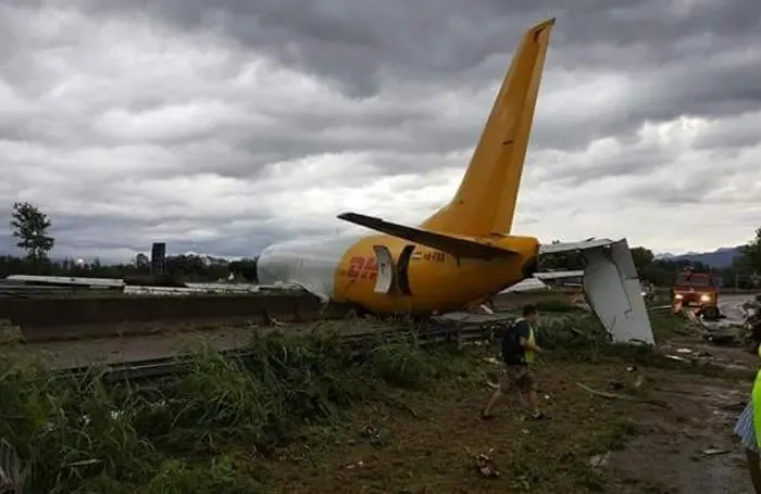 Cargo fuori pista a Orio al Serio