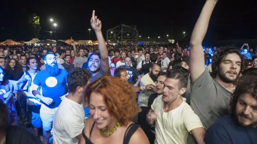 Le foto dalla prima serata della Festa di Radio Onda d'Urto
