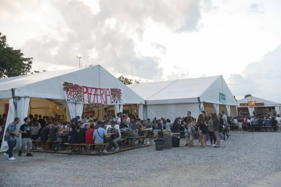 Le foto dalla prima serata della Festa di Radio Onda d'Urto