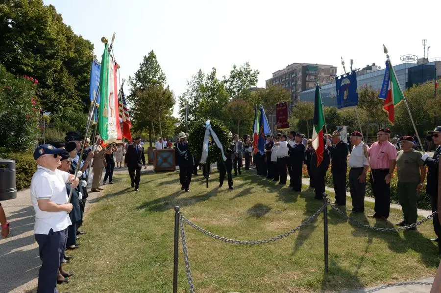 La commemorazione al parco Torri Gemelle