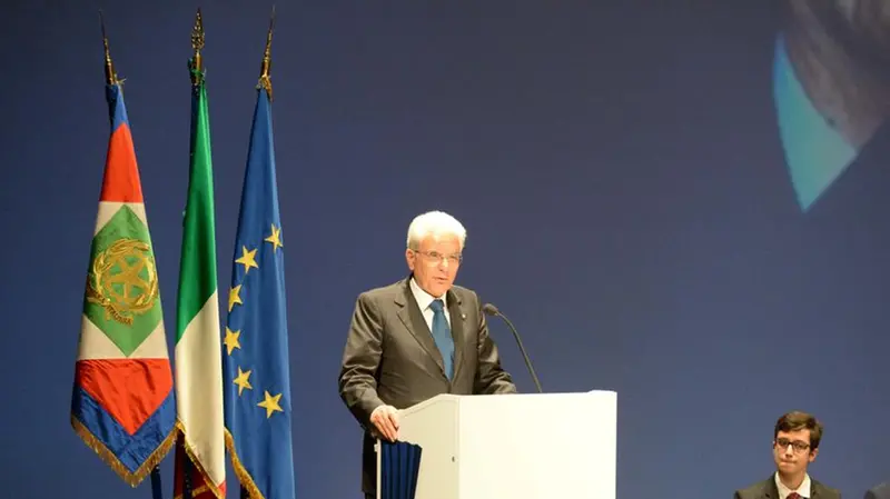 Mattarella al Teatro Grande