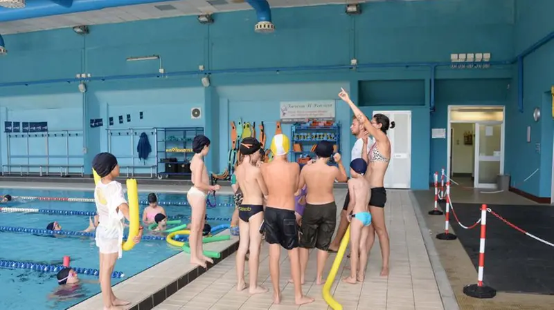 In piscina in viale Piave