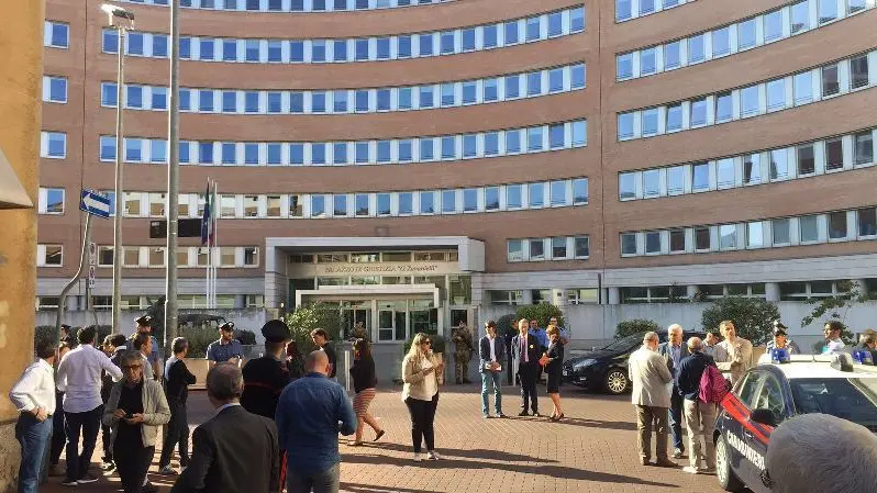 Allarme bomba al Palazzo di giustizia