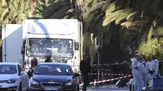 La scena dell'attentato a Nizza