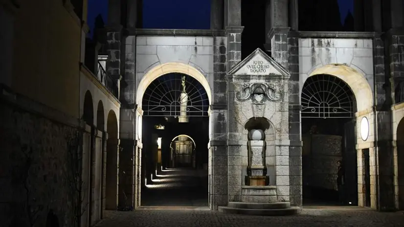 Inaugurata la nuova illuminazione del Vittoriale