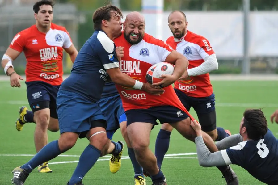 Rugby, Rovato-Cus Torino 14-41