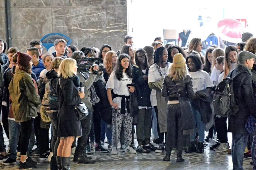 Il flash mob in piazza Vittoria