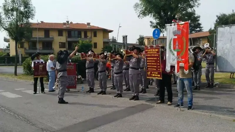 Un momento del raduno dei Bersaglieri a Gussago