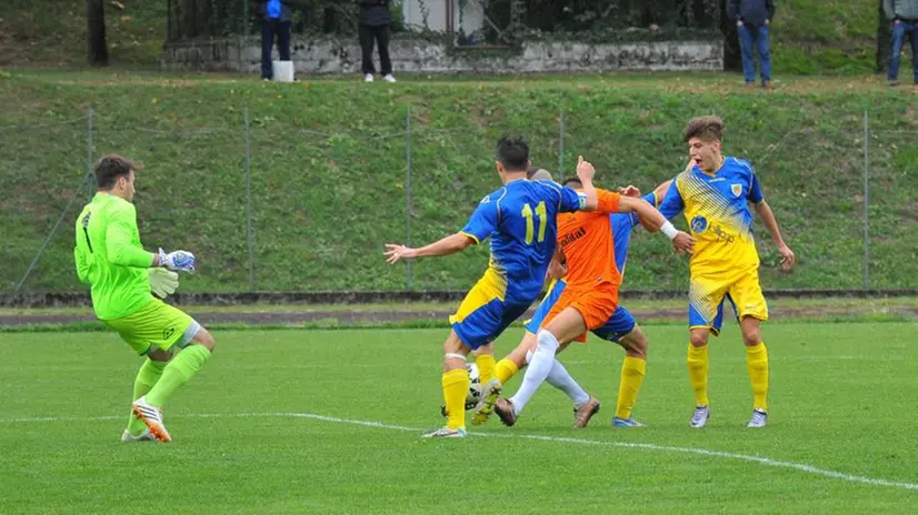 Calcio, Eccellenza: Vobarno-Vallecamonica 1-1