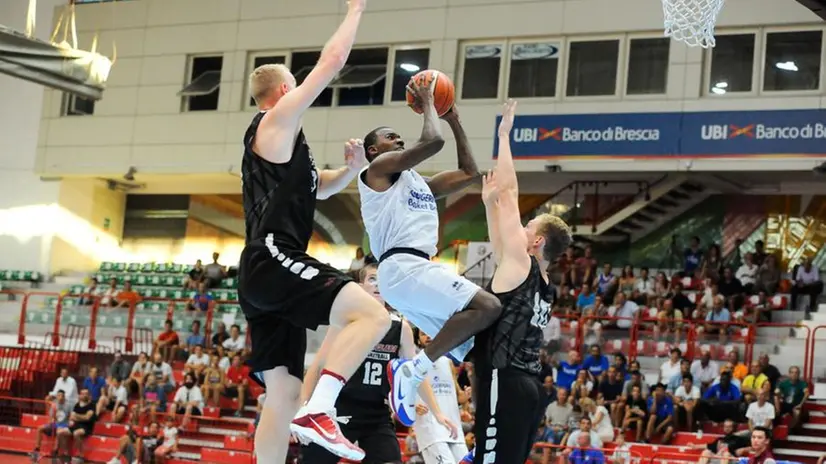 Germani Basket Brescia - Santa Clara University 72-68