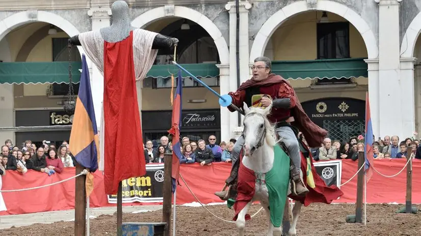 La giostra di Brescia