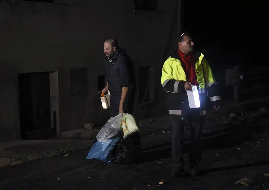 Le immagini dei danni del terremoto del 26 ottobre