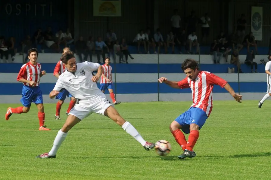 Terza categoria, Atletico Mompiano - Villanuova