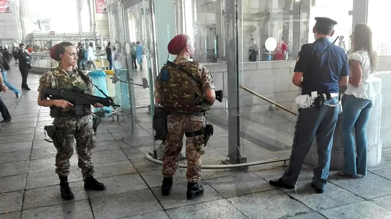 Milano, rientrato l'allarme bomba