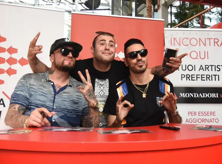 Marracash e Guè Pequeno al Freccia Rossa