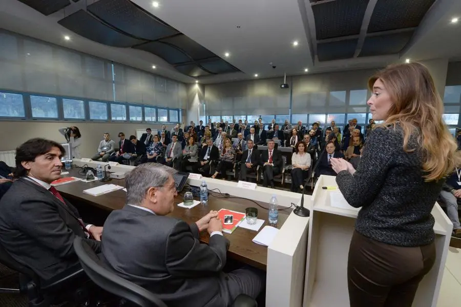 La visita del ministro Boschi alla Fondital di Vobarno