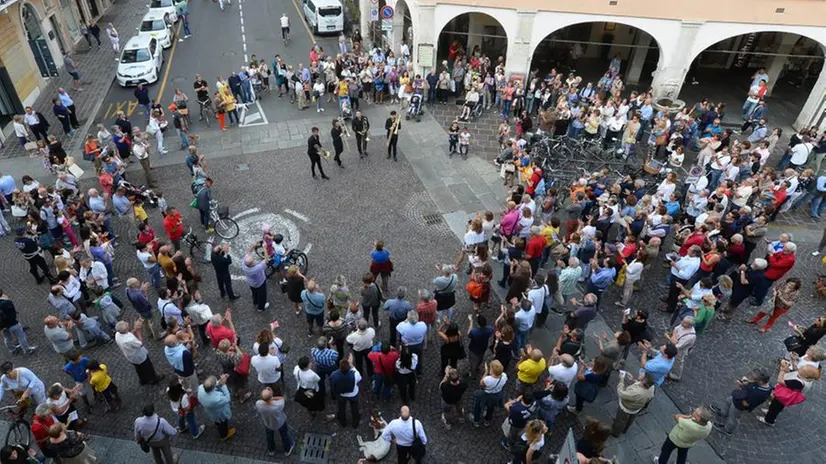 Opera Parade
