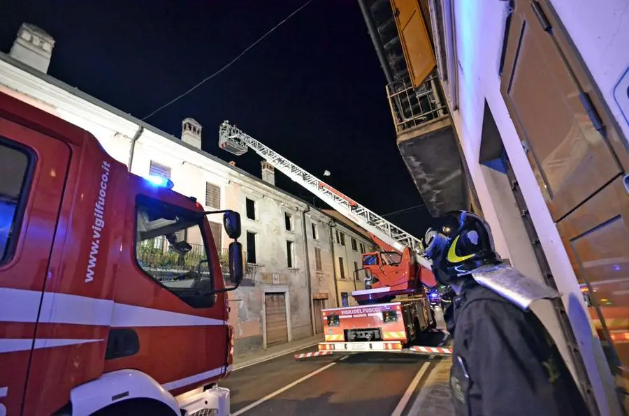 Bagnolo Mella, crollo in via Gramsci