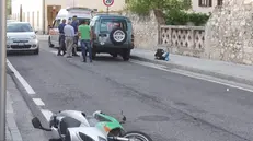 Lo scooter dopo l'incidente