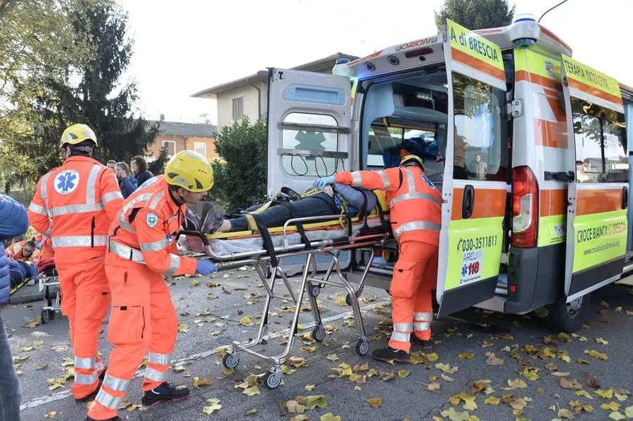 Flero, frontale tra auto