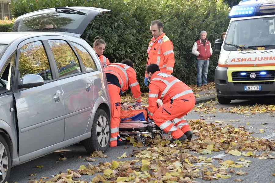 Flero, frontale tra auto
