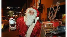 Martino Bertoglio vestito da Babbo Natale