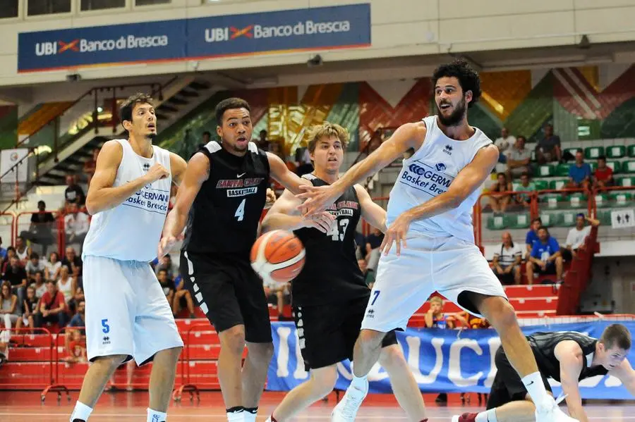 Germani Basket Brescia - Santa Clara University 72-68