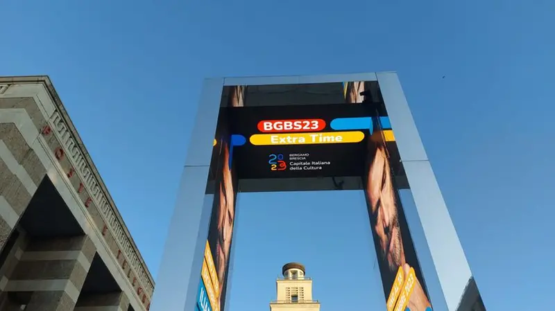 BsBs2023 extra time, recita una scritta sui video dello Stargate