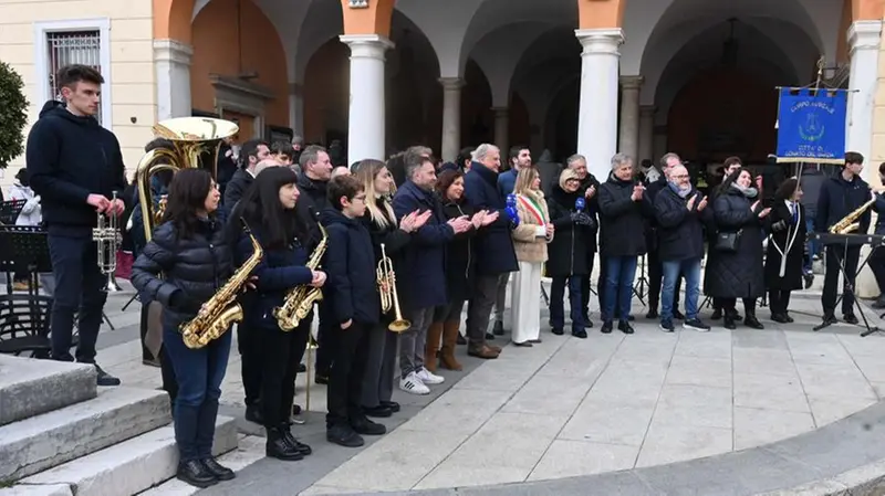 Lonato accoglie In piazza con noi