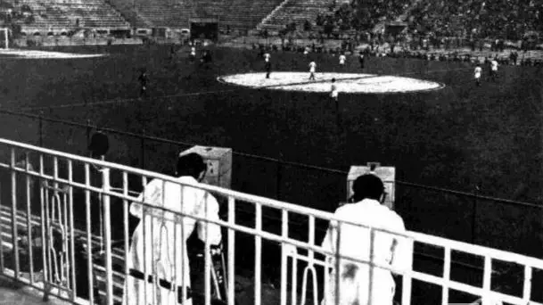 La Nazionale di calcio in diretta da San Siro il 21 ottobre 1953
