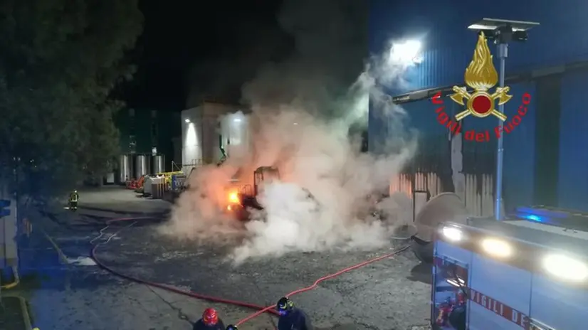 L'intervento dei Vigili del fuoco alla Feralpi