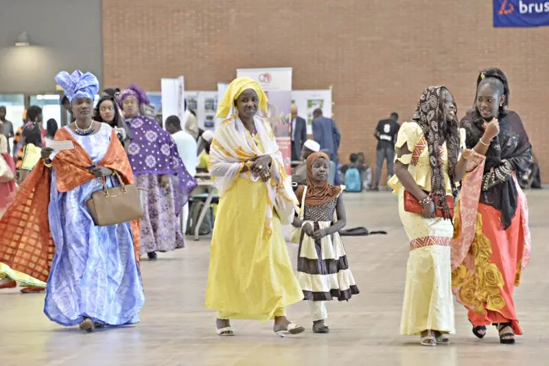 Colori e festa dei murid riuniti a Brixia Expo