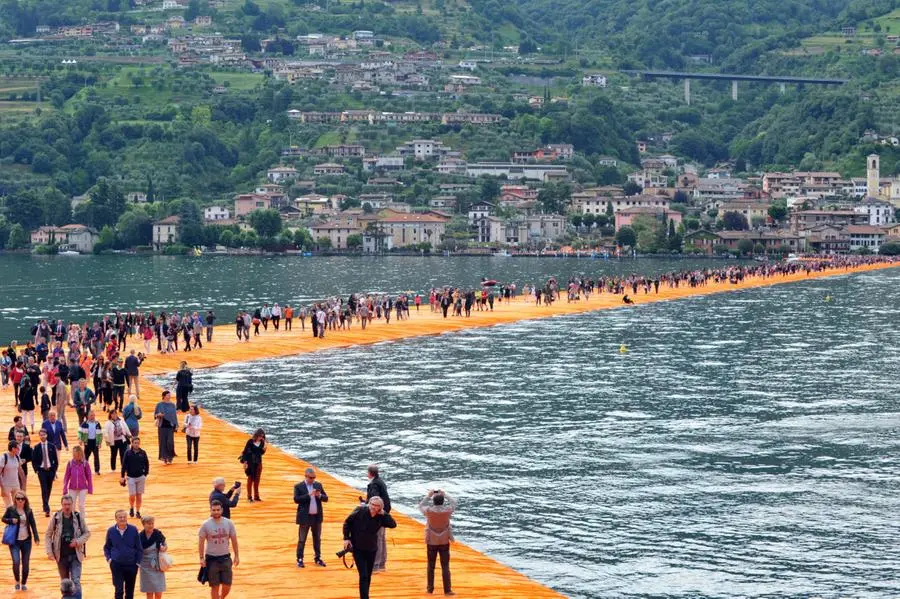 The Floating Piers, apertura da tutto esaurito