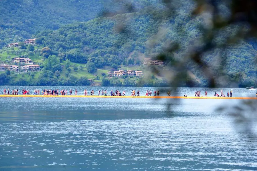 The Floating Piers, apertura da tutto esaurito