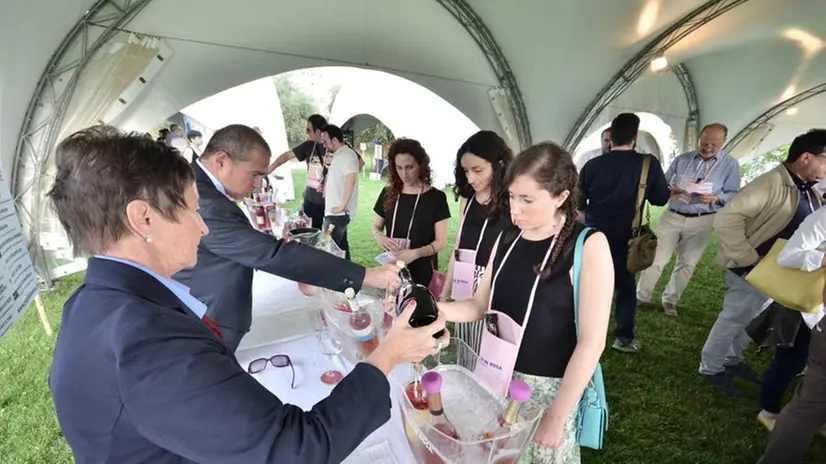 Italia in rosa, l'inaugurazione